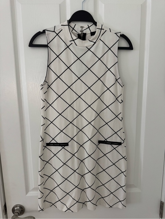 Sanctuary Dresses & Skirts - Sanctuary White and Black Shift Dress with Black Lattice Pattern